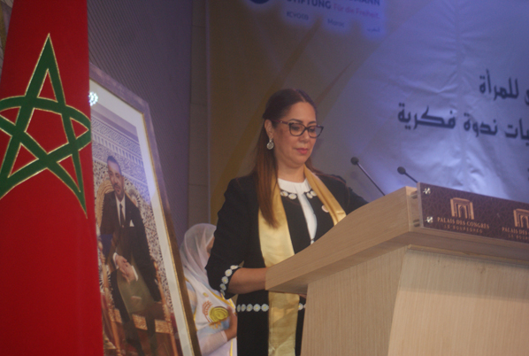 قطاع الاستثمار لعمالة اقليم صفرو ينتظر التفاتة وعناية من وزارة التعمير والاسكان  وسياسة المدينة والمجلس البلدي لصفرو وعمالة صفرو من اجل ايجاد حل لتحريك انجاز مشروع تتجزئة سكنية كبرى بها فضاء لخلق مشروع مركب تجاري مع مستثمريه  الدي طال توقفه وسيعود بالخير على ساكنة صفرو