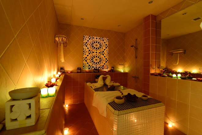 خرق الطوارئ…اعتقال 4 أشخاص داخل محل للتدليك بطنجة 