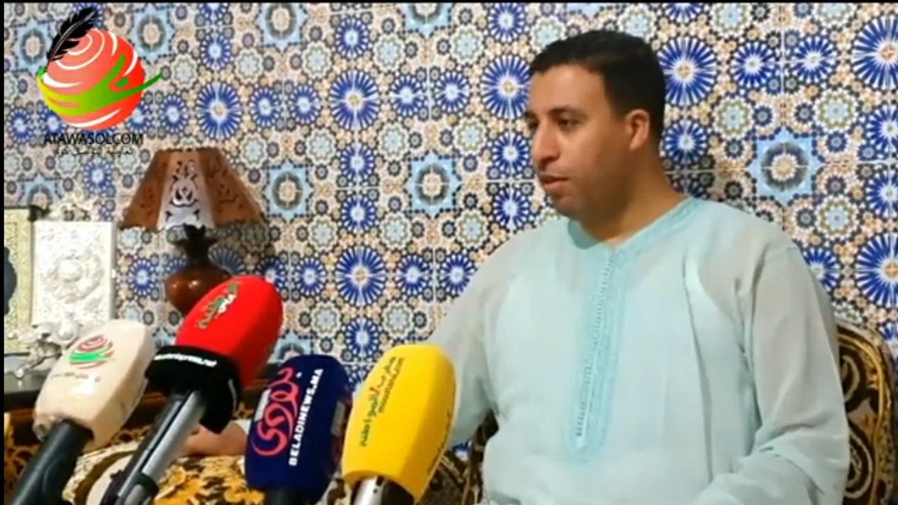 لقاء صحفي مع ياسين الحبيبي فنان الموسيقى الروحية والملحن و المنشد في هذا المجال