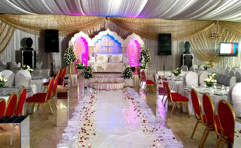 الممونون وأصحاب قاعات الأفراح بين مطرقة كورونا وشبح الإفلاس