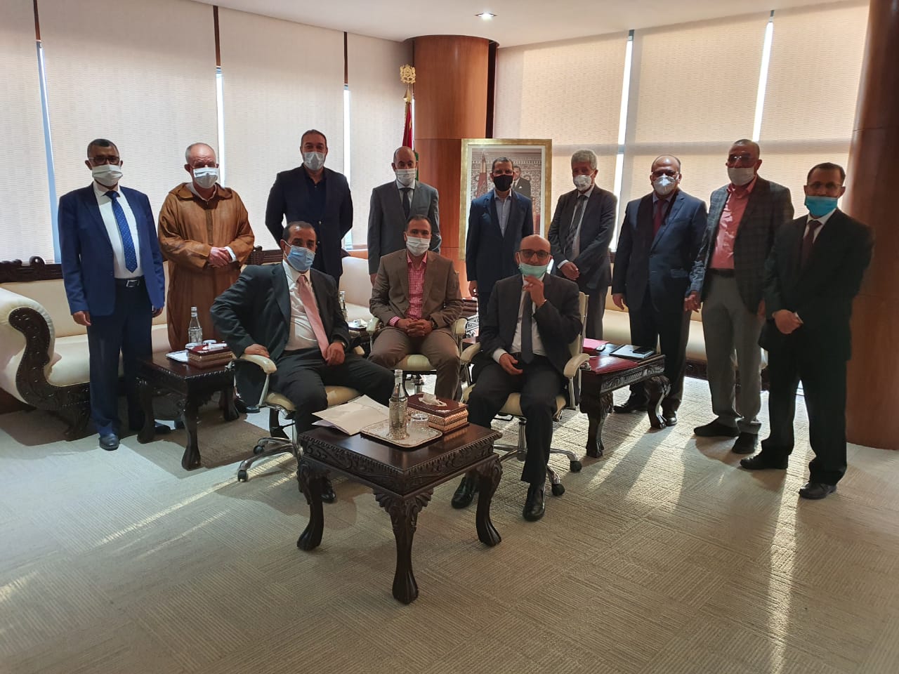 رئيس الحكومة يستقبل برلمانيي جهة فاس-مكناس بخصوص كارثة البَرَدِ 