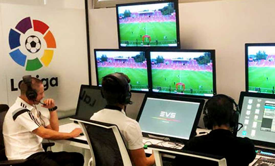 تصريح ناري من رئيس رابطة الدوري الإسباني عن التحكيم...‎