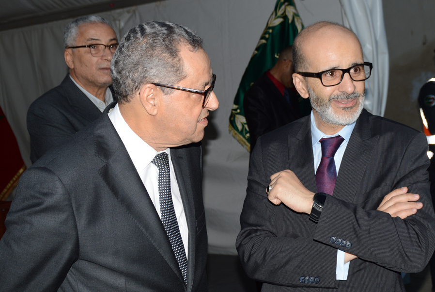 في اطار الاستعدادات لتخليد احتفاليات عيد العرش  حان الوقت لتتظافر الجهود بين  =رئيس مجلس جهة فاس مكناس وعمدة فاس  للاعلان عن اخراج انطلاق  انجاز قصر المؤتمرات  الدي سمعنا عن احداته للعاصمة الروحية فاس القلب النابض لجهة فاس كناس=