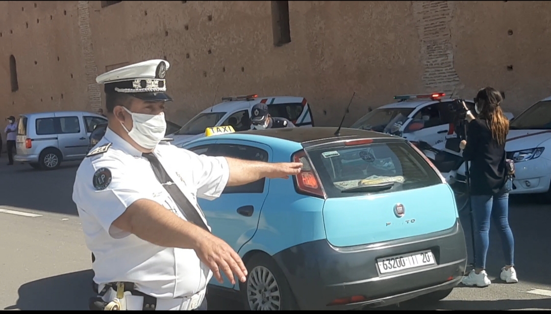 وزارة الداخلية تهدد المتساهلين بغلق الأحياء التي تظهر فيها “البؤر الوبائية