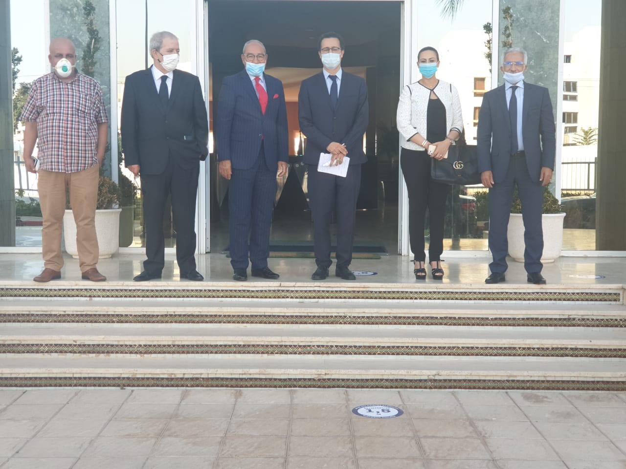 الوزير عثمان الفردوس يستقبل وفدا من المكتب التنفيذي للفيدرالية المغربية لناشري الصحف