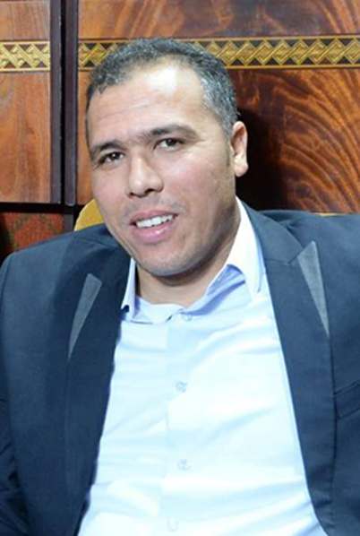 النائب البرلماني السيد كمال لعفو من حزب السنبلة  بجهة فاس مكناس تمنح له العضوية الشرفية  =من مؤسسة الفارسبورت الاعلامية الرياضية الدوليةكاعترافا له على مايقدمه من عمل لخدمة القطاع الرياضي بعمالة مولاي يعقوب  =