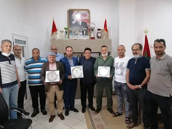 رئيس جامعة كرة اليد بجرسيف....‎