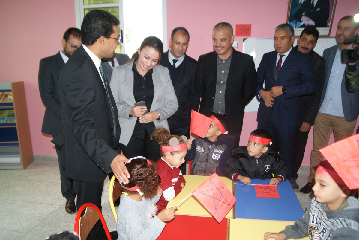 عمالة اقليم تاونات تعطي  اهمية كييرة للعناية والاهتمام  لطفولتها  تاوناتية ضمن رؤية عملها =لتحقيق المشاريع التنموية لطفولتها  ضمن برامج مشاريعها  التنموية للجيل الجديد  للمبادرة الوطنية لتنمية البشرية بالجماعات الترابية بالاقليم=