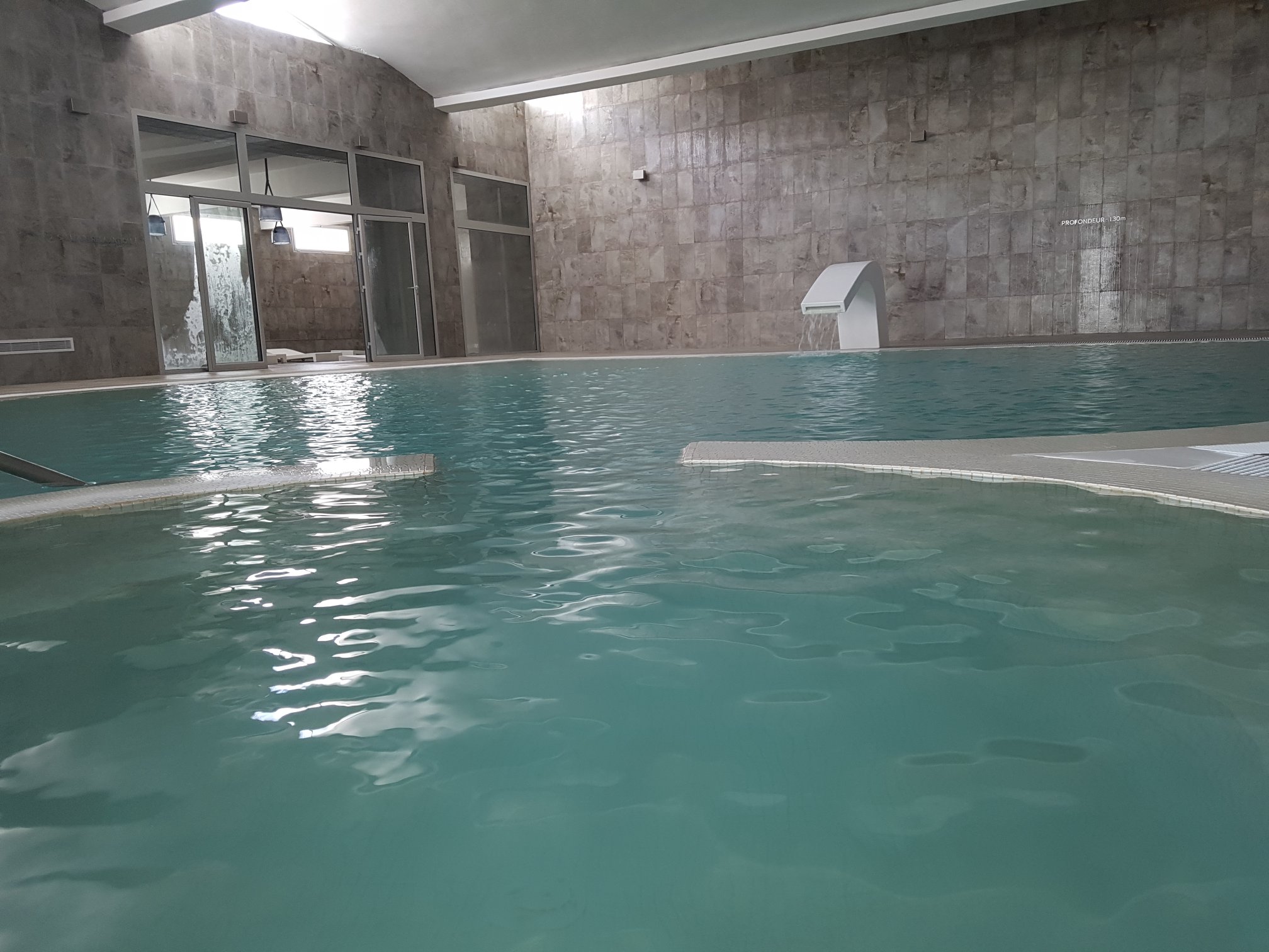 المراكز السياحية لعمالةاقليم مولاي يعقوب اصبحت في حلة جميلةتترك اعجاب لكل من يتمتع بخدماتها السياحية من المغارب والاجانب ووجهة متميزة للمعالجة الاستشفائية على الصعيد المغربي والافريقي