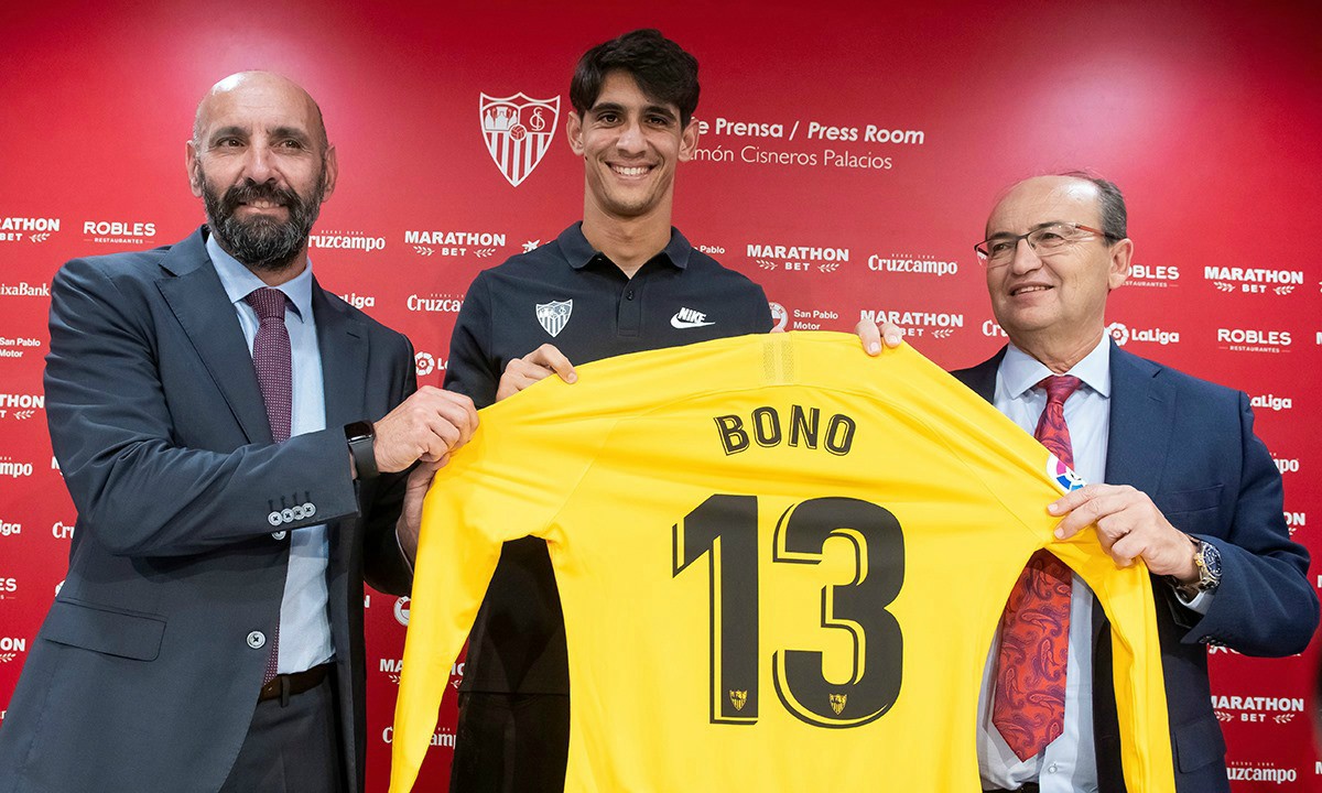 العنكبوث بونو أندلسي لأربعة مواسم...