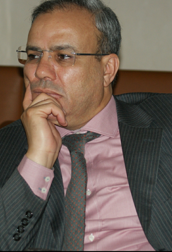 تعزية  مرفوعة الى السيد عبد الحق الحمداوي  عامل اقليم بولمان  على اثر وفاة والدته رحمة الله عليها واسكنها فسيح جناته