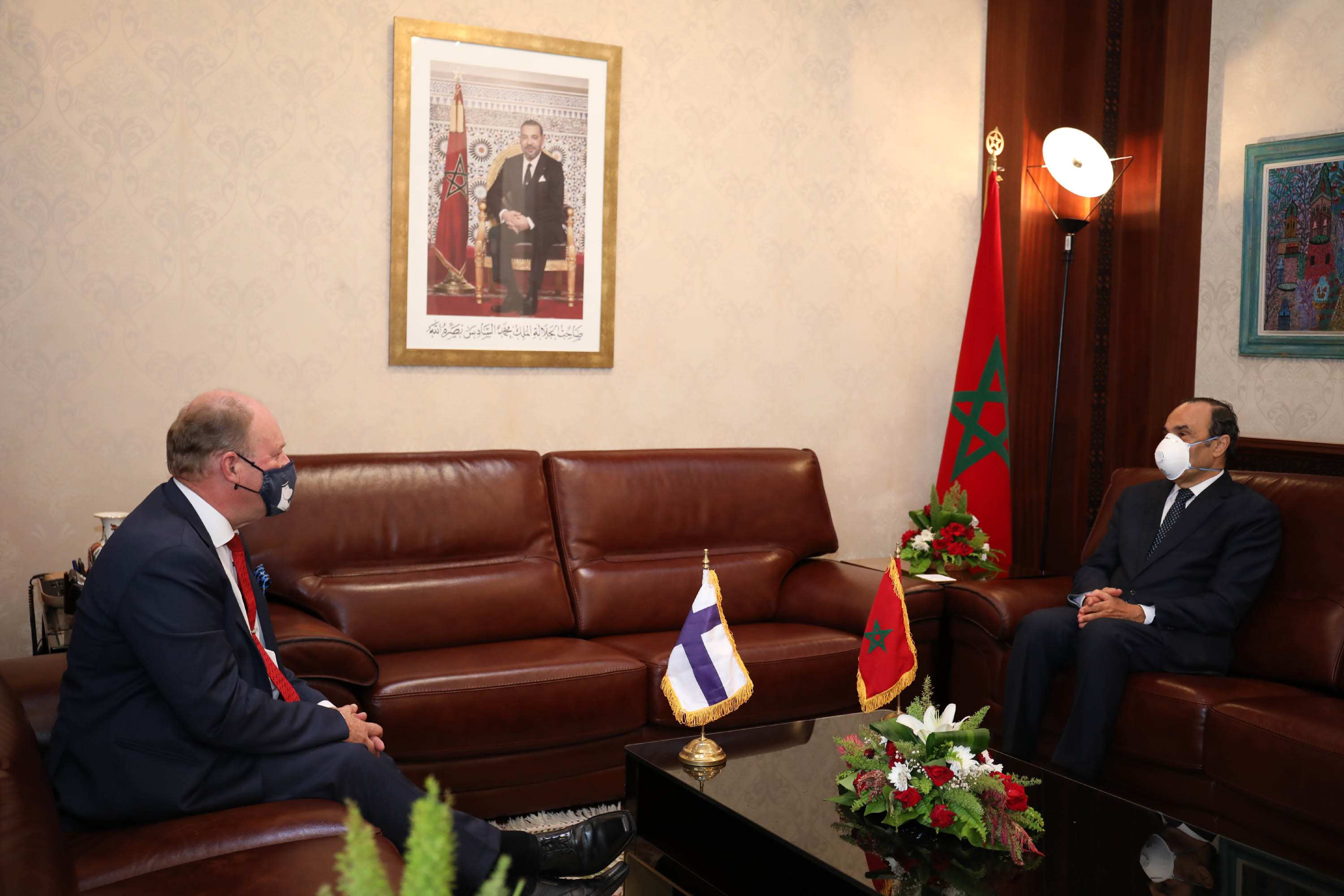 خلال لقاءه مع رئيس مجلس النواب سفير فنلندا يشيد باستقرار وتطور المملكة المغربية