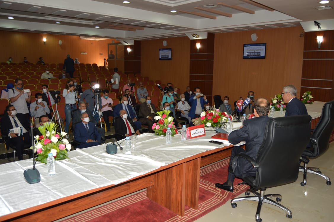 مكناس تحتضن اللقاء التواصلي حول موضوع 