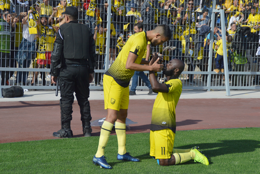 الفرحة الكبرى التي ينتظرها الجمهور الفاسي  والجمهور الرياضي لجهة فاس مكناس   ان يحققها لهم فريقهم النمور الصفر فريق المغرب الرياضي الفاسي لكرة القدم   يوم الاثنين 28 شتنبر 2020