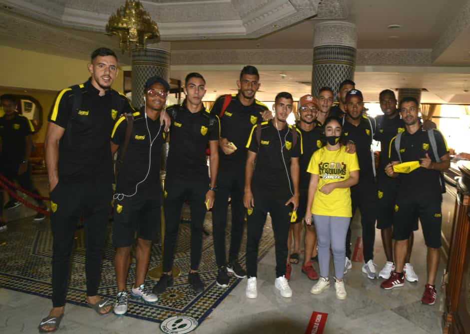 الأسرة الماصوية والجماهير الفاسية في غمرة   فرحتها وسعادتها  = بالحدث الرياضي بالصعود نمورها الصفر عند ساكنة فاس وجعله اللقب الأول  في المسيرة العملية  لرئيس فريق المغرب الرياضي الفاسي لكرة القدم   الشاب سماعيل جامعي  واسرته جامعية =