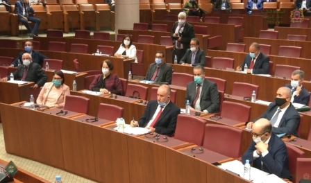 اجتماع السيد رئيس مجلس النواب  مع السيدة والسادة رؤساءالفرق والمجموعة النيابية  الإثنين 23 نونبر 2020