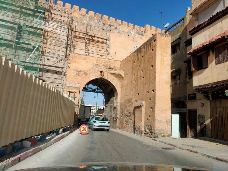 رسالة مفتوحة لمن يهمه أمر السير والجولان بمدينة مكناس.