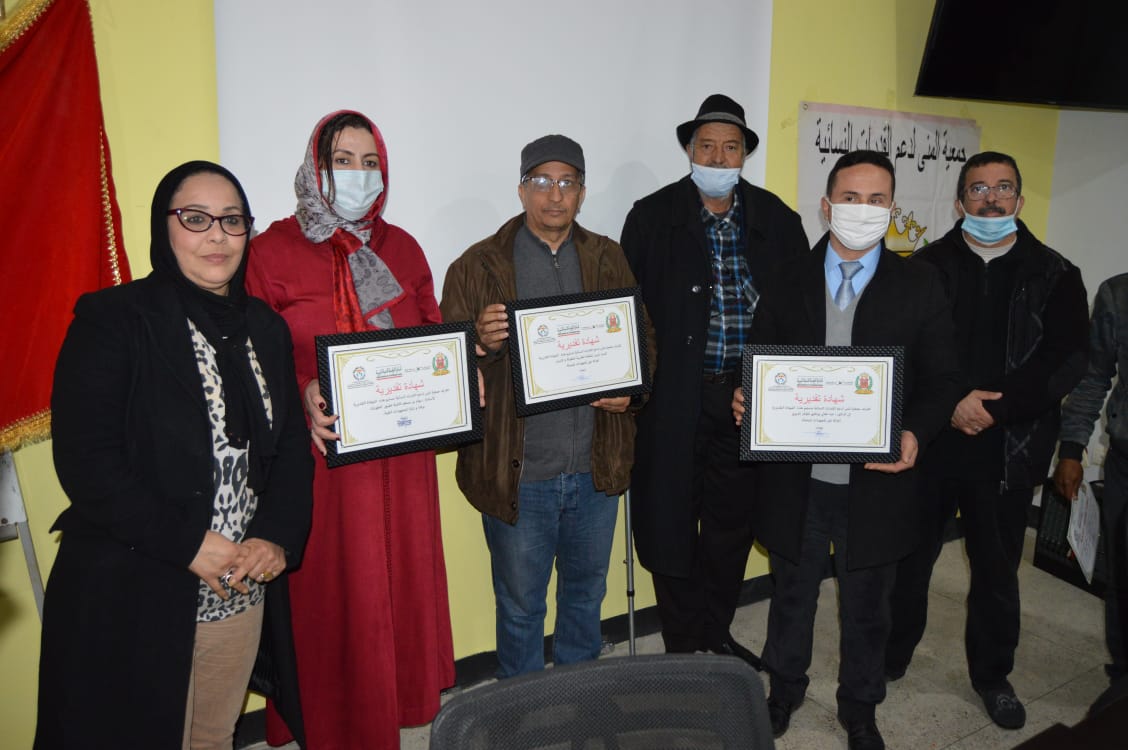 الورشة التكوينية في التنمية الذاتية وتطوير المهارات الحياتية  لفائدة الشباب المتخلى عنهم وفي وضعية الشارع  المنظمة من طرف جمعية المنى لدعم المبادرات النسائية بمكناس ،بالمركب الاجتماعي التربوي المنظر الجميل التابع للتعاون الوطني