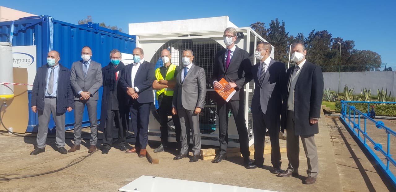 باعتماد تكنولوجيا مبتكرة .. اختبارات تجريبية لإنتاج الماء الشروب من رطوبة الهواء بالمغرب