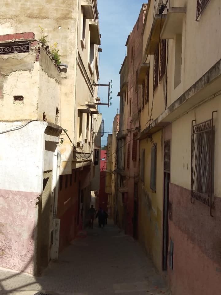 إقليم افران / جماعة تيمحضيت                           مياه الصرف الصحي تلوث مجرى واد كيكو