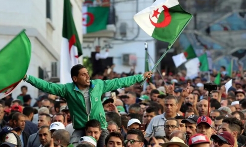 الجزائر .. هيئة الدفاع عن معتقلي الحراك تندد ب”اعتقال” بعض أعضائها