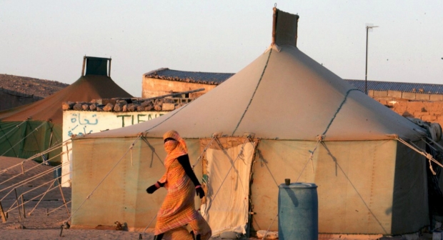 صحافية إسبانية تندد بالظروف المعيشية اللاإنسانية السائدة في مخيمات تندوف 