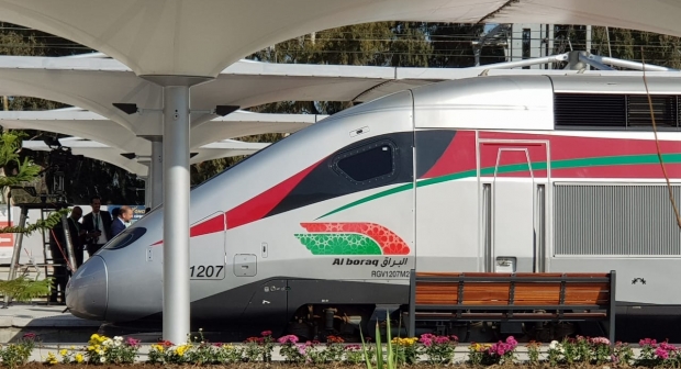 النموذج التنموي الوطني لقطاع السكك الحديدية يثير اهتماما كبيرا خلال مؤتمر دولي 