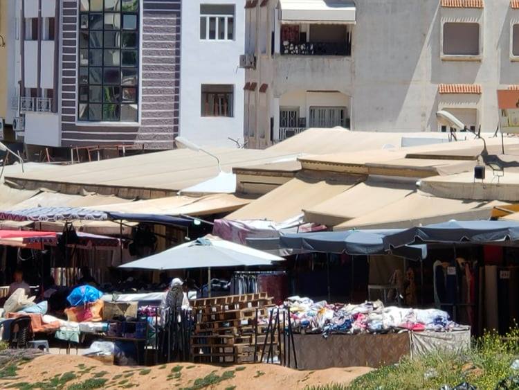 هل تستغل شركة (كونيفا) أسواقا بمكناس بدون وجه حق؟.