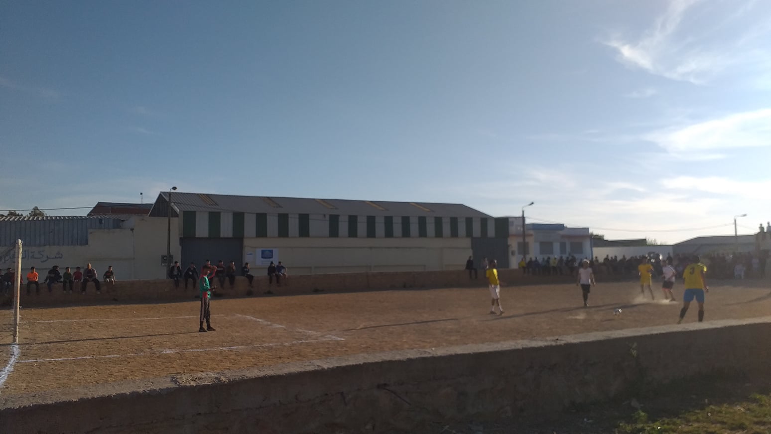 شباب حي دوار موسى بسيدي بوزكري مكناس يطالبون بإصلاح ملعب للقرب وإحداث أخرى جديدة