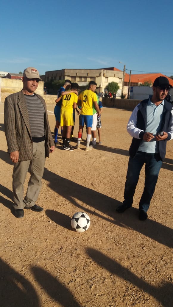 شباب حي دوار موسى بسيدي بوزكري مكناس يطالبون بإصلاح ملعب للقرب وإحداث أخرى جديدة