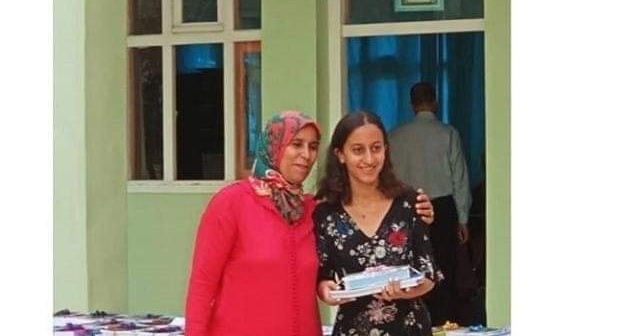التلميذة أمينة الزروالي من مراكش تحرز أعلى معدل لامتحان الباك 2021 بالمغرب