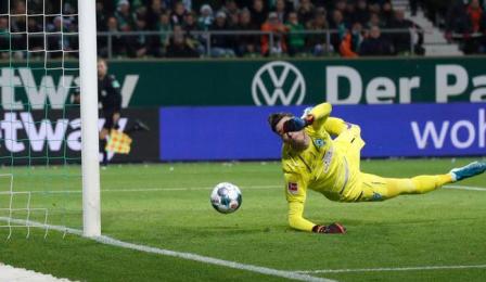 جديد قوانين كرة القدم .. إلغاء قاعدة أفضلية الهدف خارج القواعد