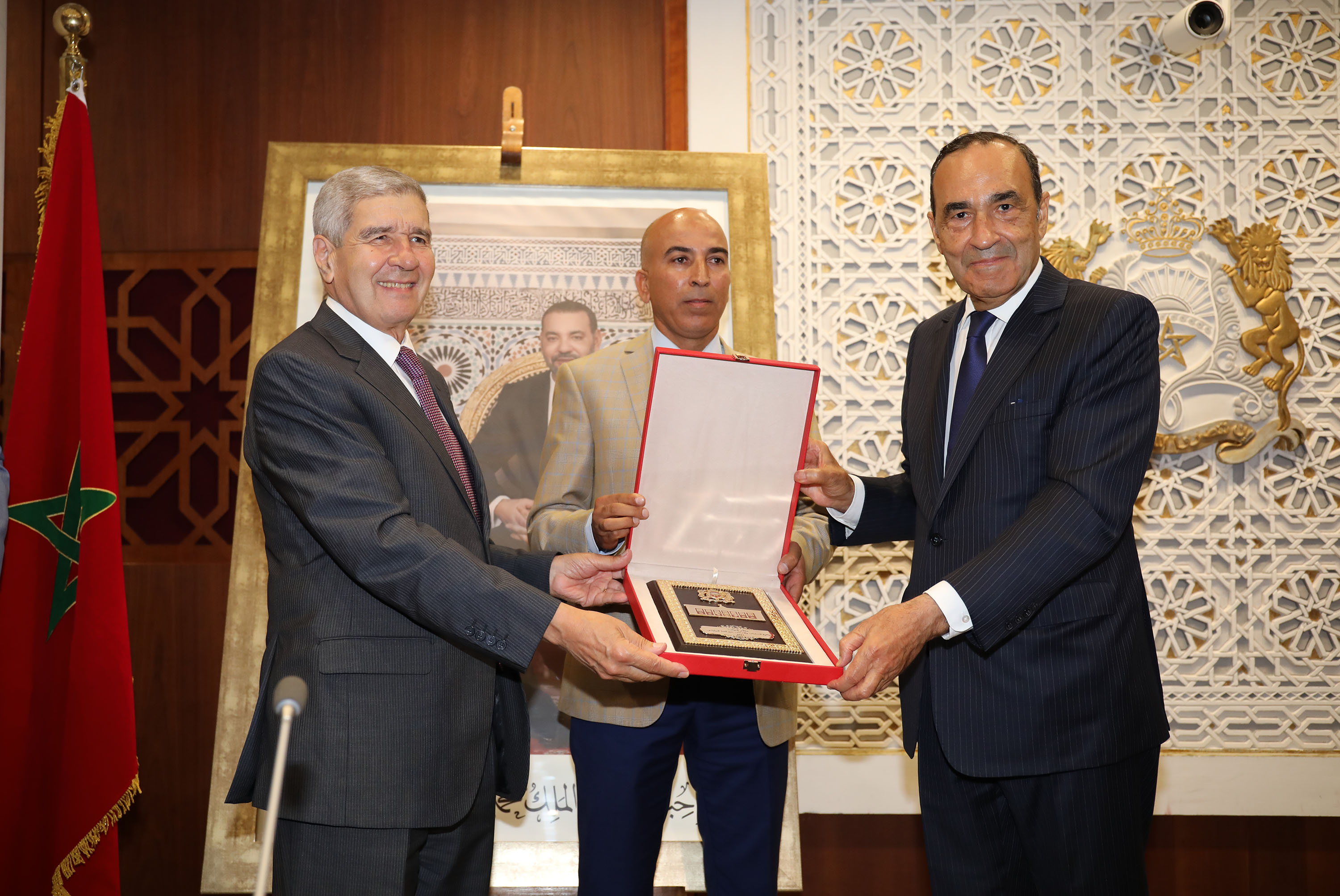 مجلس النواب يعلن عن لائحة المتوجين بالجائزة الوطنية للدراسات والأبحاث حول العمل البرلماني وجائزة الصحافة البرلمانية برسم سنة 2021