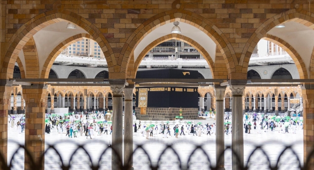 عودة العمرة للمعتمرين من خارج السعودية بداية من 10 غشت القادم