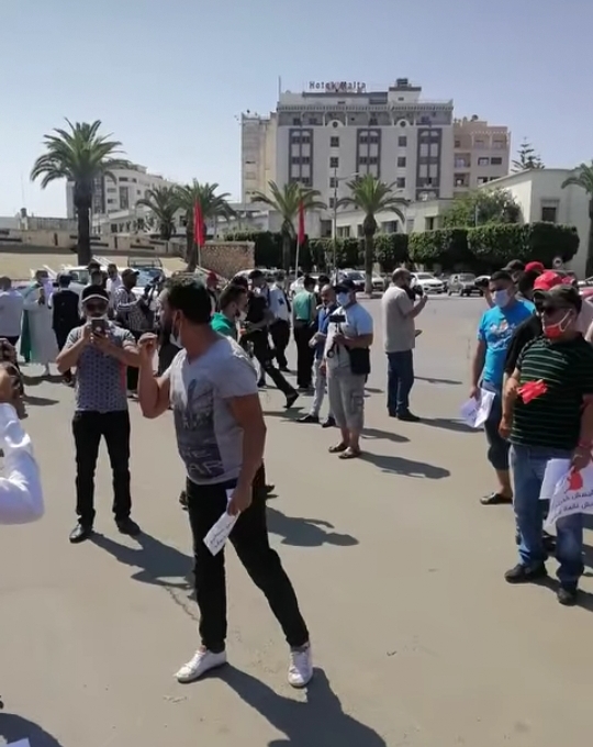 مهنيو قطاع الحفلات و المناسبات بمكناس ينظمون وقفة احتجاجية