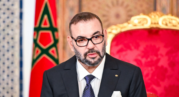 خطاب العرش .. تجديد الدعوة لبناء جسور الثقة والحوار وطي خلافات الماضي بين المملكة المغربية والجزائر