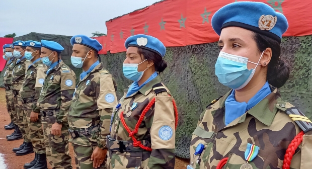 مينوسكا .. توشيح 752 من القبعات الزرق و 3 ملاحظين عسكريين مغاربة بميداليات لمساهمتهم في عودة السلام إلى جمهورية أفريقيا الوسطى