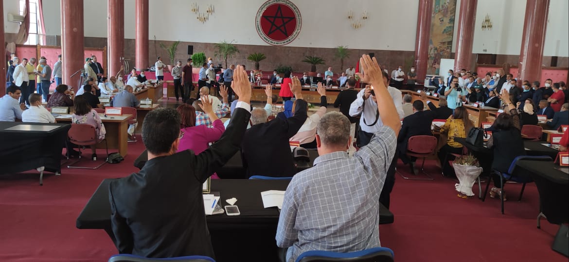 انتخاب الدكتور جواد باحجي عن حزب التجمع الوطني للاحرار رئيسا جديدا لجماعة مكناس انتخاب الدكتور جواد باحجي عن حزب التجمع الوطني للاحرار رئيسا جديدا لجماعة مكناس