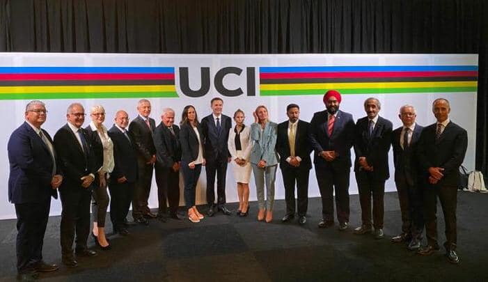 الدكتور محمد بن الماحي يفوز بعضوية المكتب التنفيذي للإتحاد الدولي للدراجات