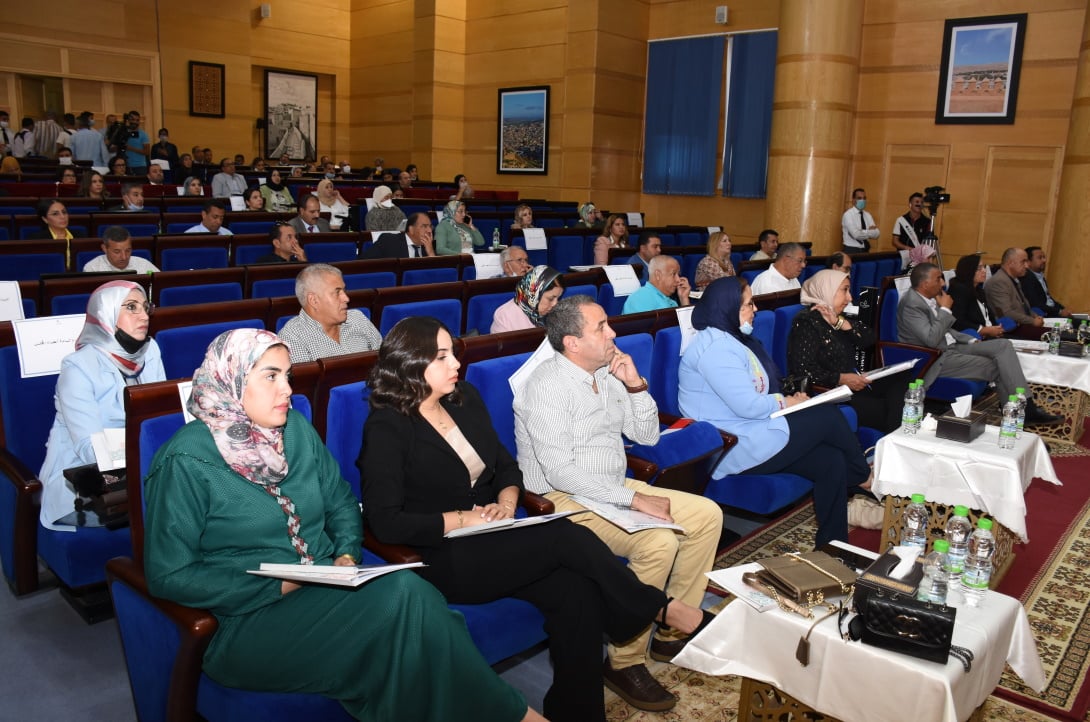 مجلس جهة فاس مكناس يعقد دورة استثنائية للمصادقة على مشروع النظام الداخلي مجلس جهة فاس مكناس يعقد دورة استثنائية للمصادقة على مشروع النظام الداخلي