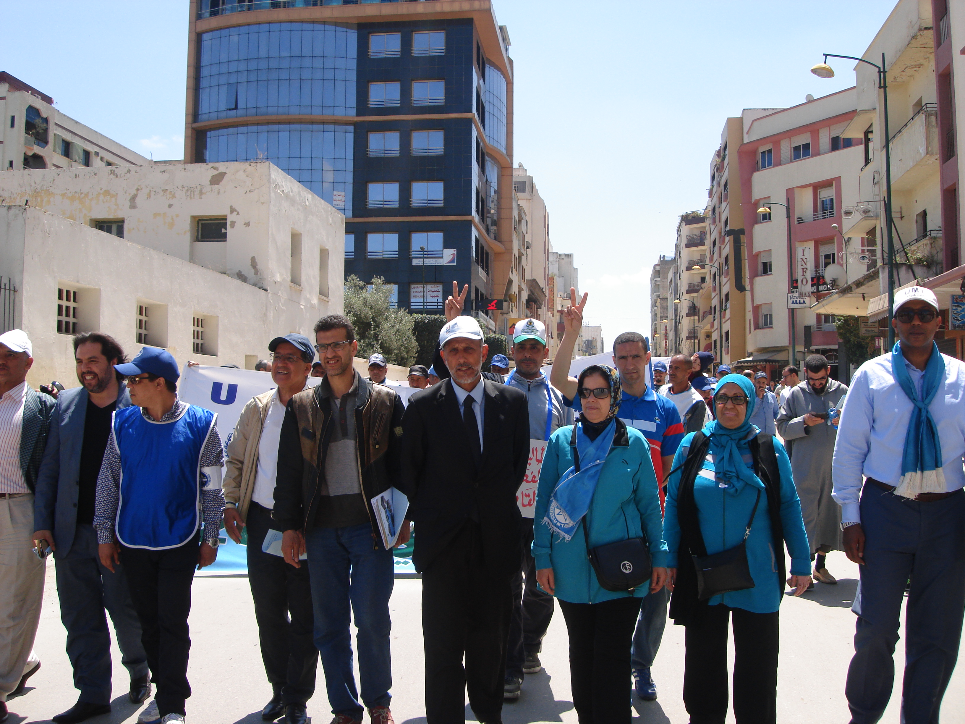 -   الاتحاد المغربي للشغل يتصدر نتائج انتخابات مجلس المستشارين، وينتزع 8 مقاعد من أصل 20 مقعدا المخصصة لهيئة ممثلي المأجورين،  -   الاتحاد المغربي للشغل يؤكد مرة أخرى أنه القوة النقابية الأولى والممثل الحقيقي للطبقة العاملة المغربية.