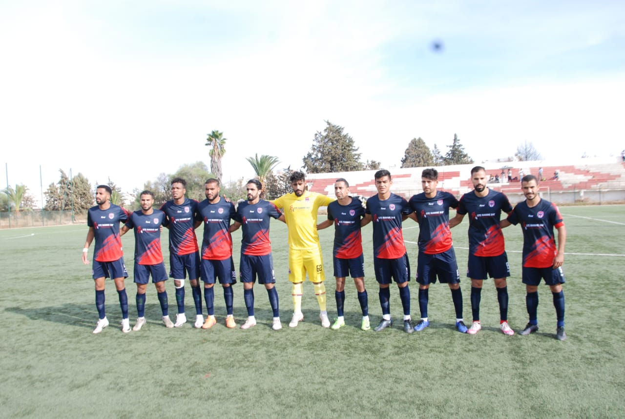 النادي المكناسي يواصل الريادة ويحقق الفوز على وداد تمارة النادي المكناسي يواصل الريادة ويحقق الفوز على وداد تمارة