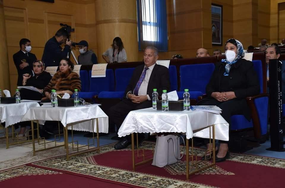 مجلس جهة فاس مكناس يعقد دورة استثنائية برئاسة رئيسها الاستاد عبد الواحد الأنصاري مجلس جهة فاس مكناس يعقد دورة استثنائية برئاسة رئيسها الاستاد عبد الواحد الأنصاري