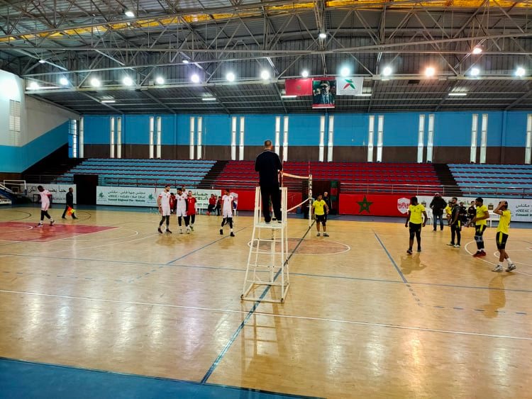 النادي المكناسي للكرة الطائرة يتأهل لمقابلة نصف نهائي كأس العرش. النادي المكناسي للكرة الطائرة يتأهل لمقابلة نصف نهائي كأس العرش.