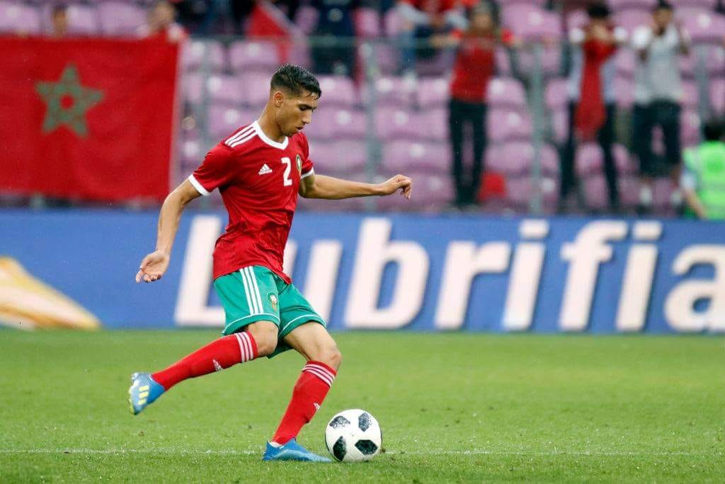 أشرف حكيمي ، مسار لاعب مغربي يواصل التألق في سماء كرة القدم العالمية