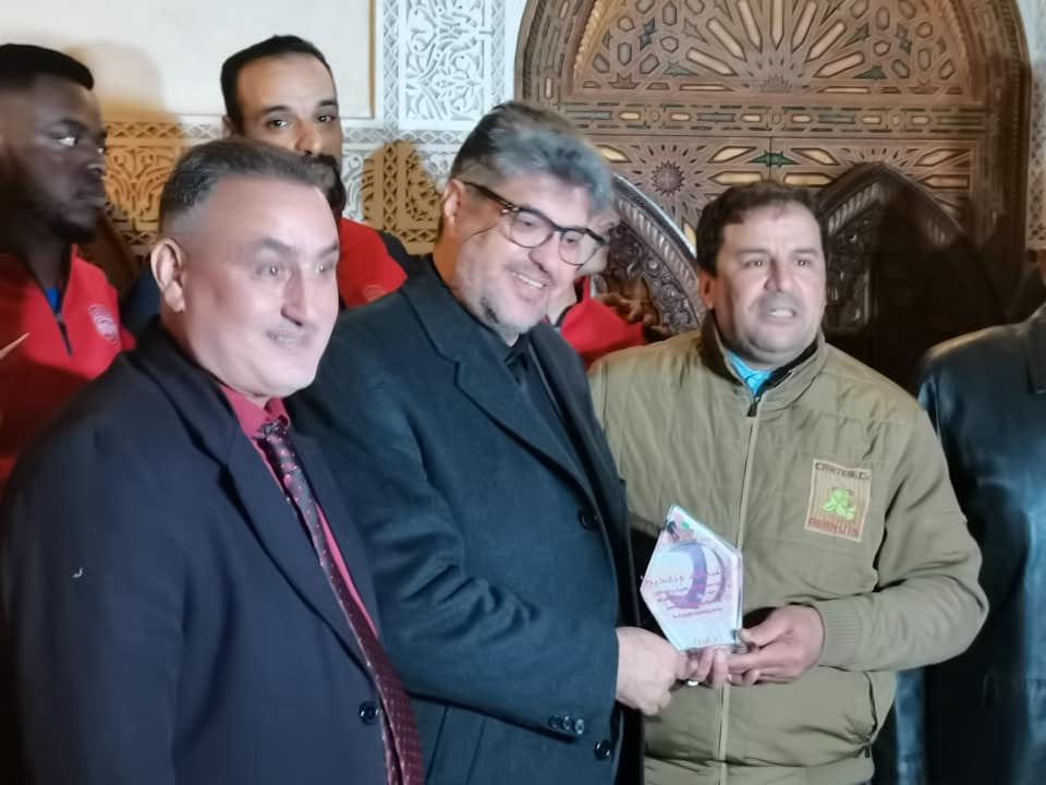 الدكتور جواد باحجي رئيس جماعة مكناس يدعم الرياضة المكناسية على جميع المجالات بصورة غير مسبوقة الدكتور جواد باحجي رئيس جماعة مكناس يدعم الرياضة المكناسية على جميع المجالات بصورة غير مسبوقة