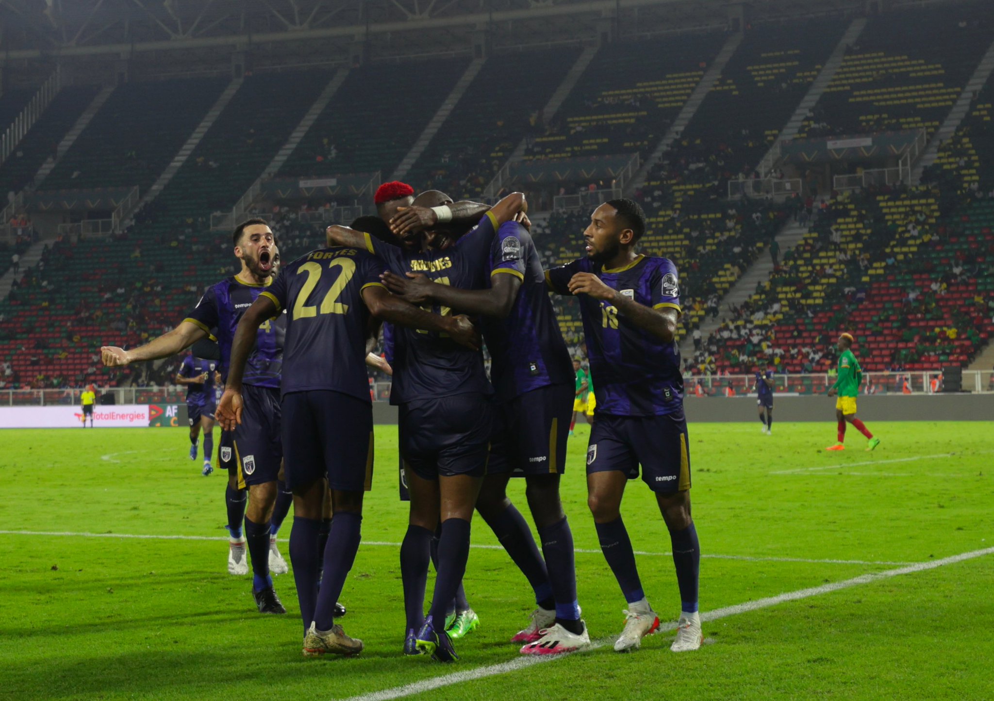 منتخب الرأس الأخضر يحقق الأهم...