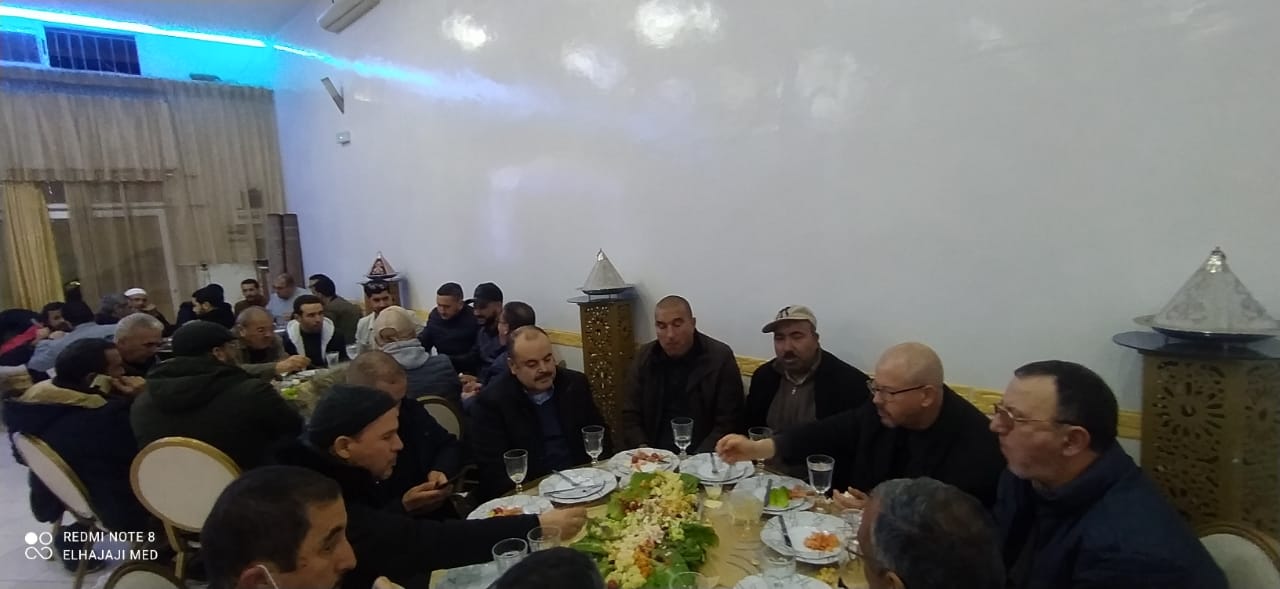 الحسيمة: حفل تكريم متقاعدي المكتب الوطني للكهرباء الحسيمة: حفل تكريم متقاعدي المكتب الوطني للكهرباء