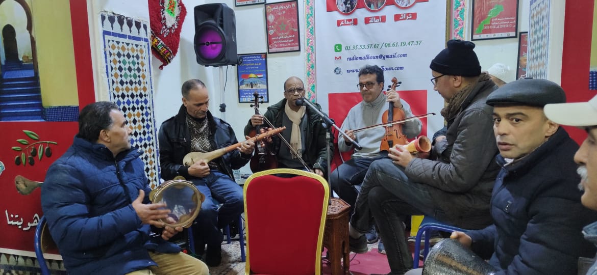 الحاضرة الإسماعيلية تكرم خيرة نسائها ورجالاتها الحاضرة الإسماعيلية تكرم خيرة نسائها ورجالاتها