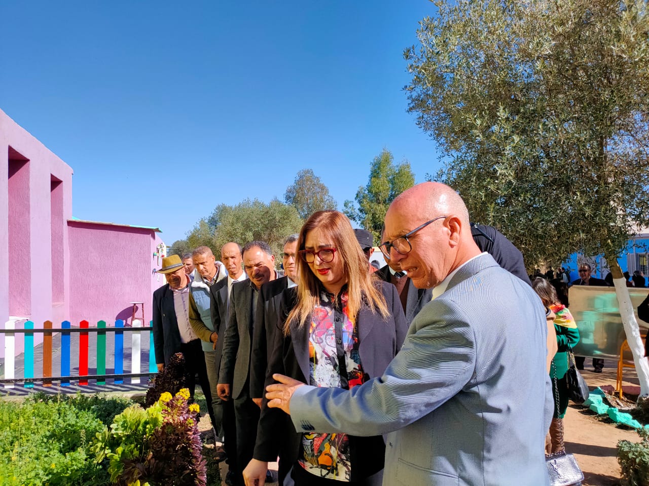 اللواء الأخضر يرفرف في سماء مجموعة مدارس حاجة بالمديرية الإقليمية بمكناس. اللواء الأخضر يرفرف في سماء مجموعة مدارس حاجة بالمديرية الإقليمية بمكناس.